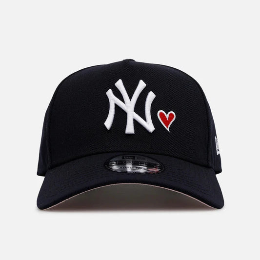 New Era 9forty A Frame New York Yankees Heart
